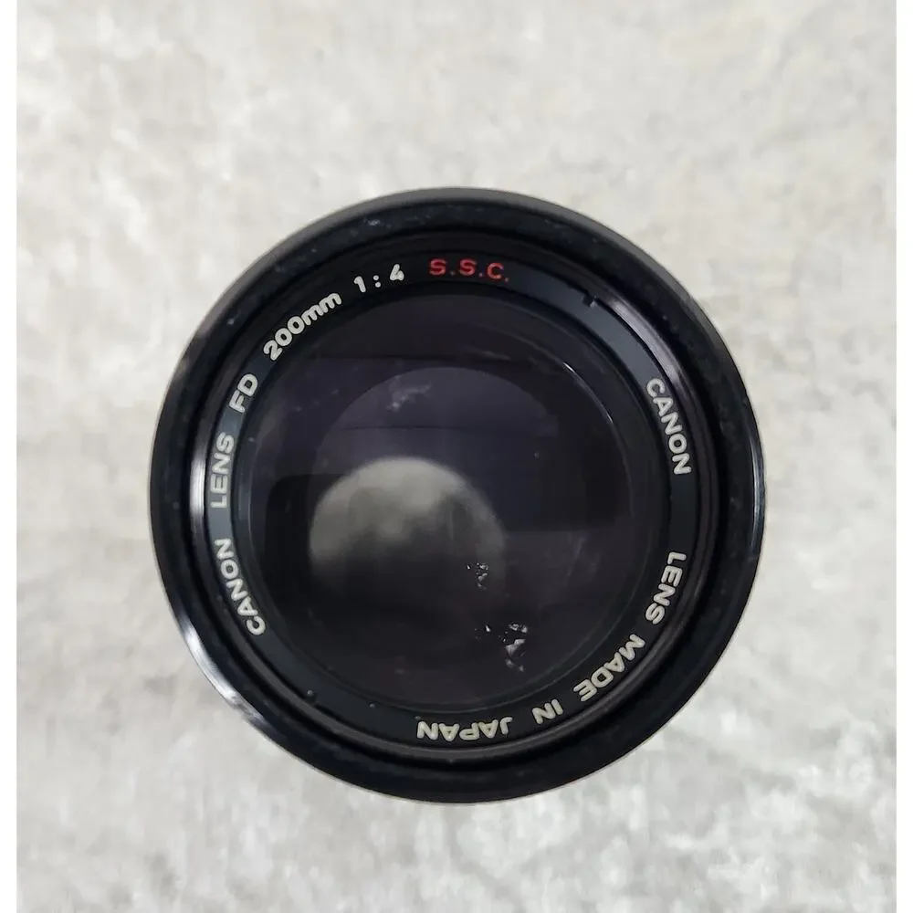 Canon Lens FD 200mm 1:4 S.S.C. Telephoto Lens